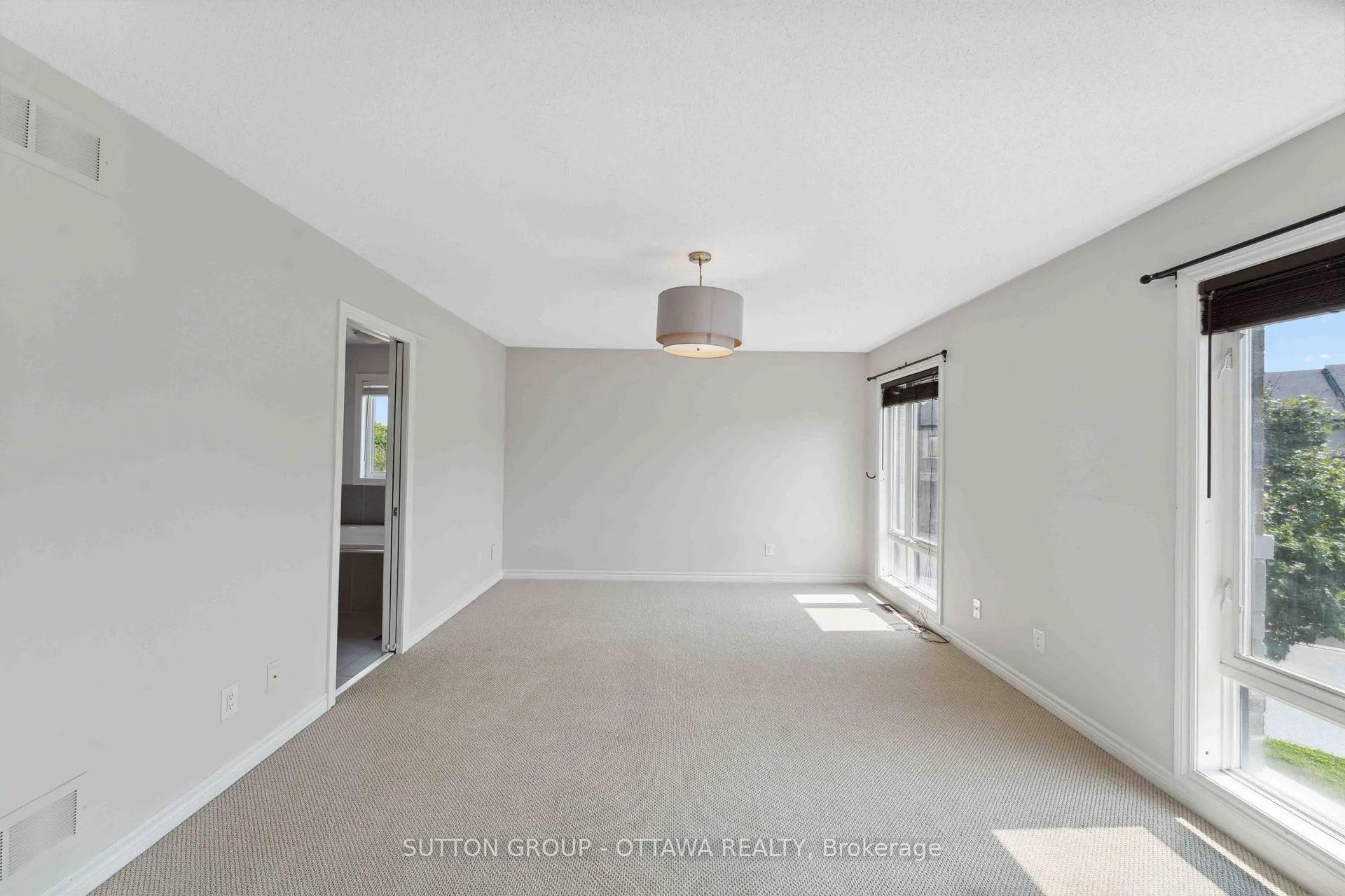 Photo 12 of 248 Keyrock Drive, Ottawa, Kanata - Kanata Lakes/Heritage Hills — HOMEH