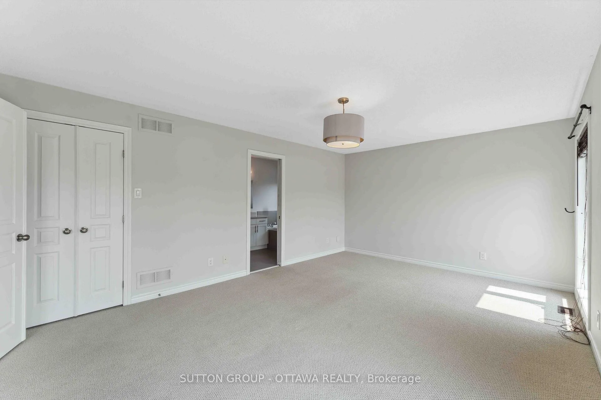 Photo 13 of 248 Keyrock Drive, Ottawa, Kanata - Kanata Lakes/Heritage Hills — HOMEH