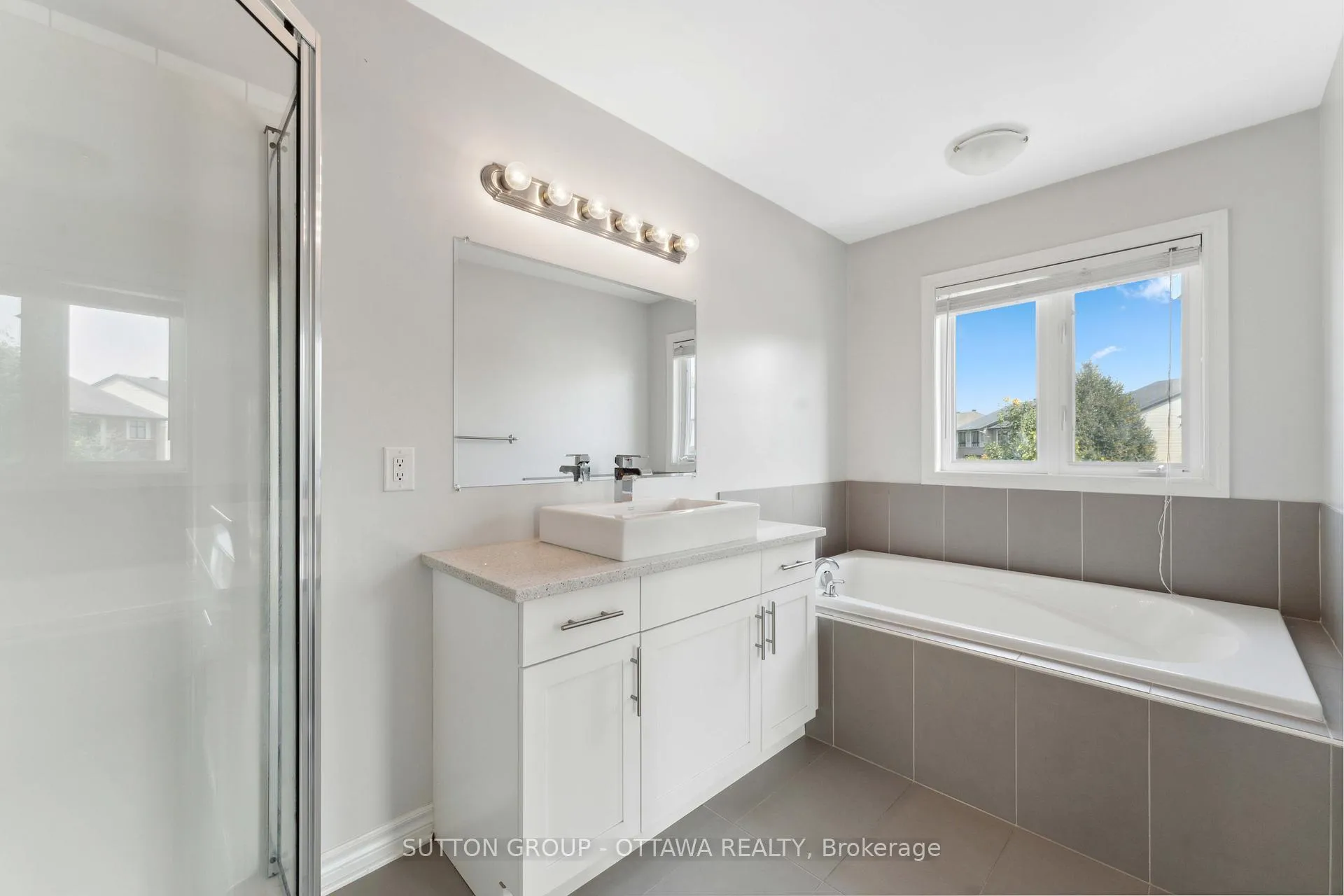 Photo 16 of 248 Keyrock Drive, Ottawa, Kanata - Kanata Lakes/Heritage Hills — HOMEH