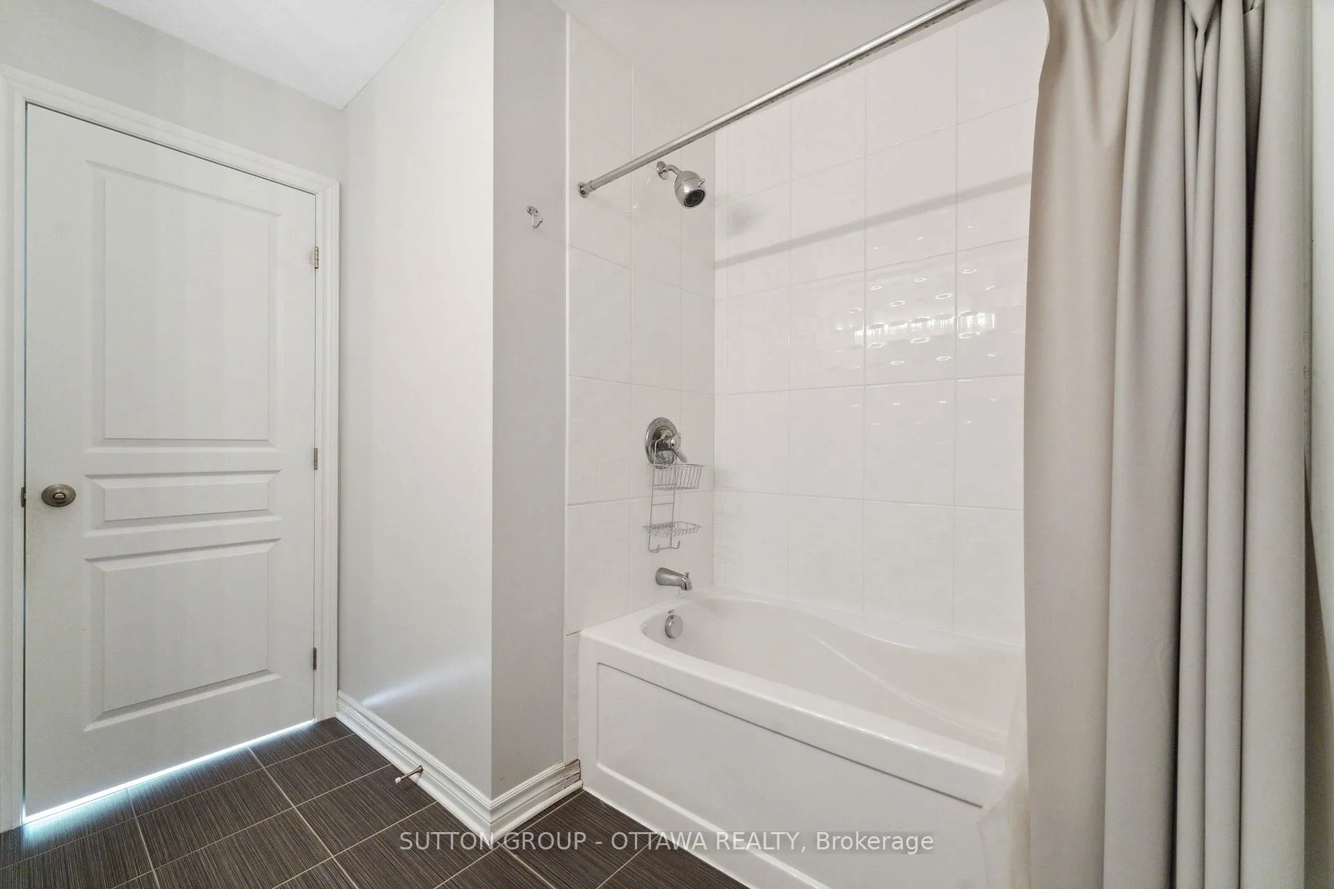 Photo 19 of 248 Keyrock Drive, Ottawa, Kanata - Kanata Lakes/Heritage Hills — HOMEH