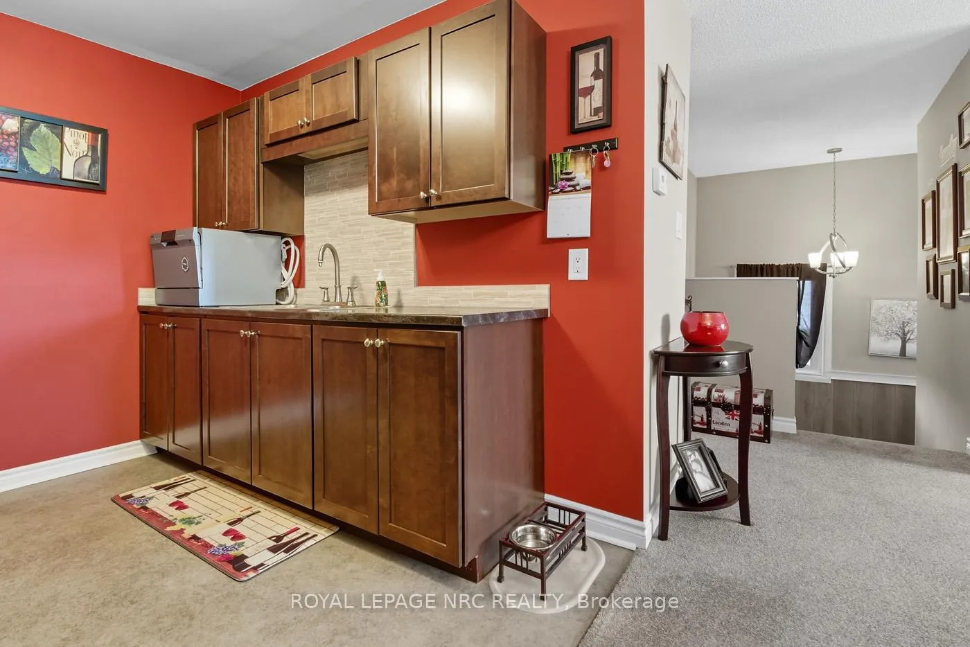Photo 5 of 117 Bartlett Street, Thorold, Allanburg/Thorold South — HOMEH