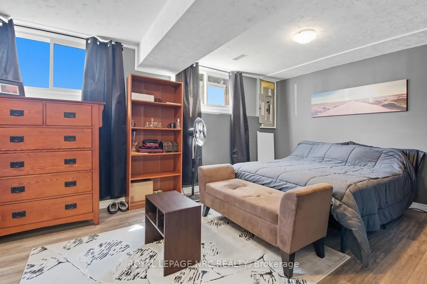 Photo 21 of 117 Bartlett Street, Thorold, Allanburg/Thorold South — HOMEH