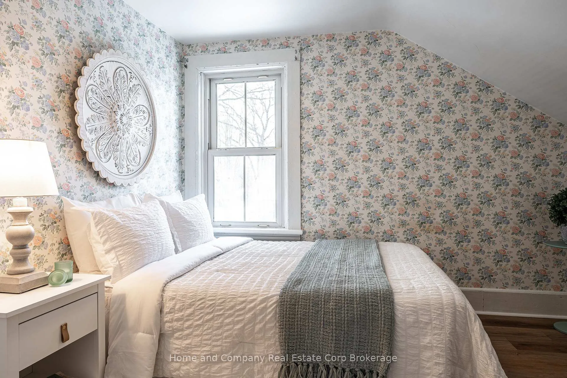 Photo 23 of 70 Dufferin Street, Stratford — HOMEH