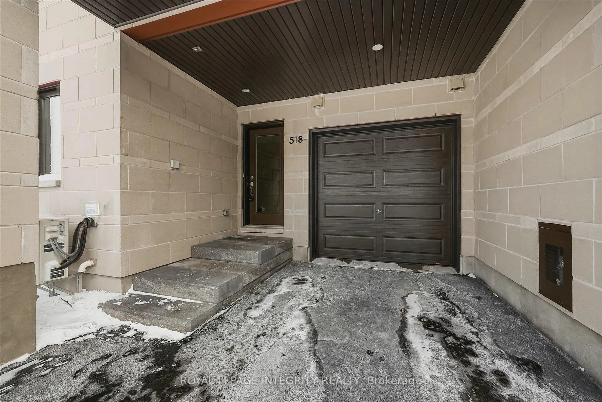 Photo 2 of 518 Stadacone Row, Ottawa, Avalon West — HOMEH