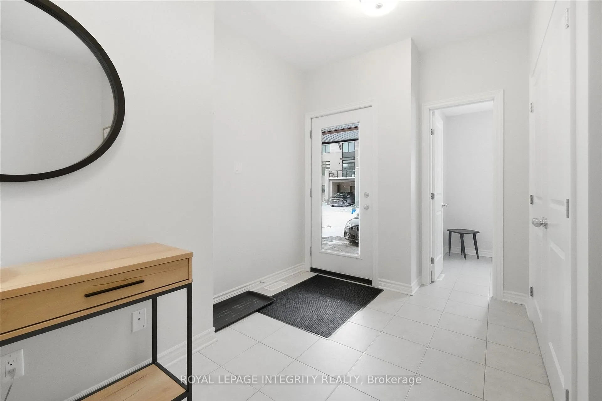 Photo 4 of 518 Stadacone Row, Ottawa, Avalon West — HOMEH