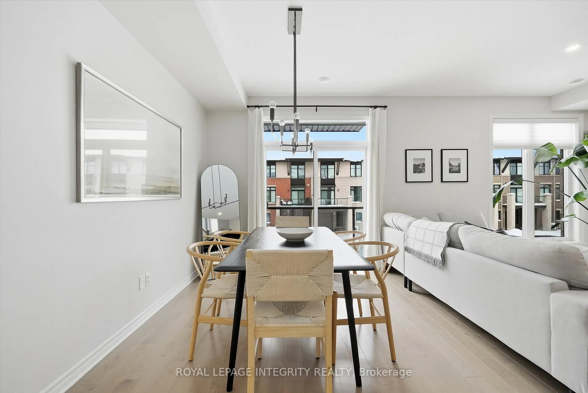 Photo 12 of 518 Stadacone Row, Ottawa, Avalon West — HOMEH