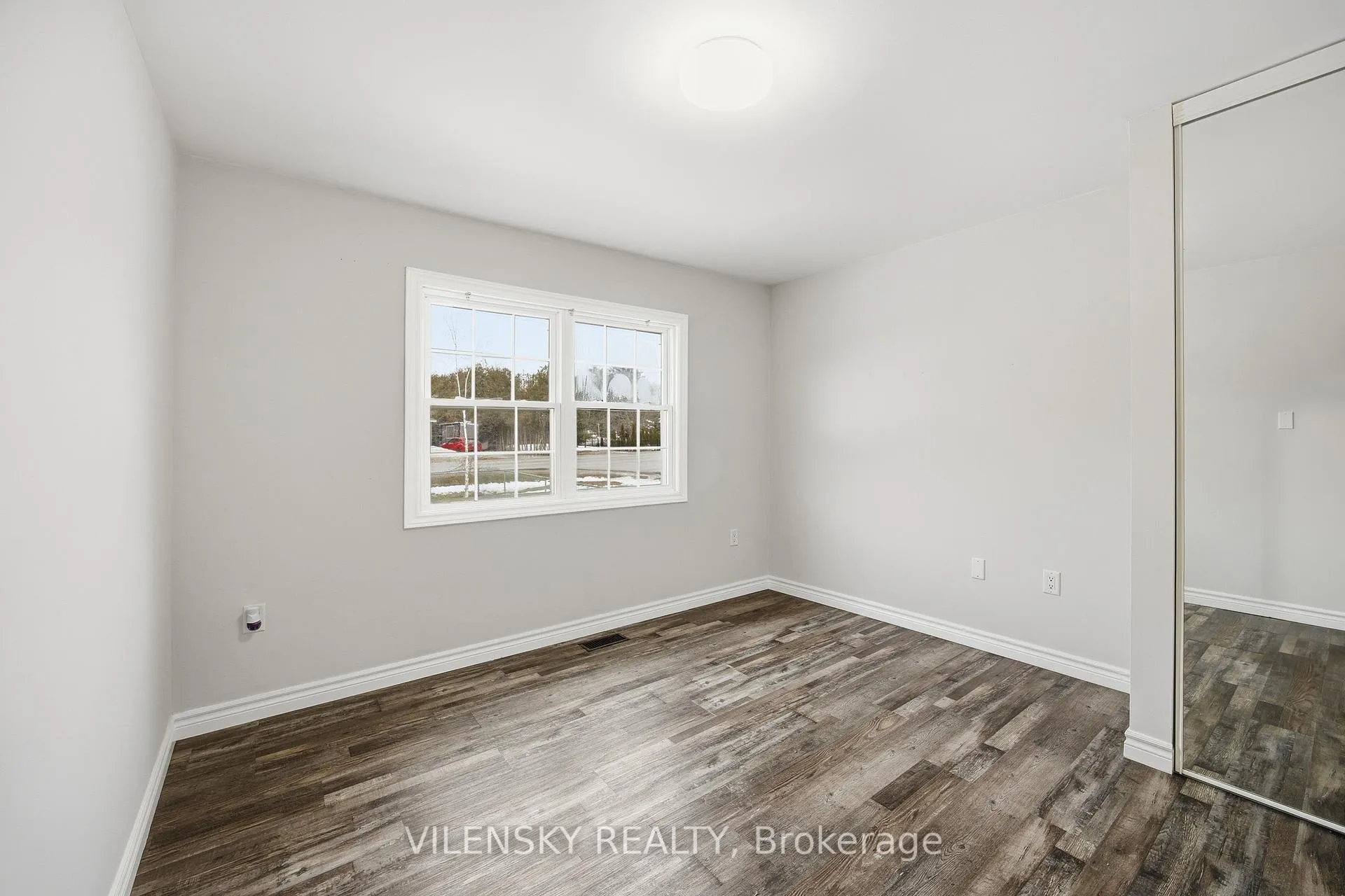 Photo 20 of 941 Vicrol Drive, Innisfil, Alcona — HOMEH