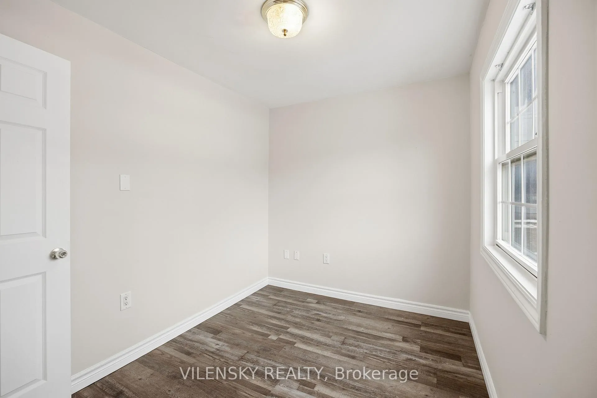Photo 21 of 941 Vicrol Drive, Innisfil, Alcona — HOMEH