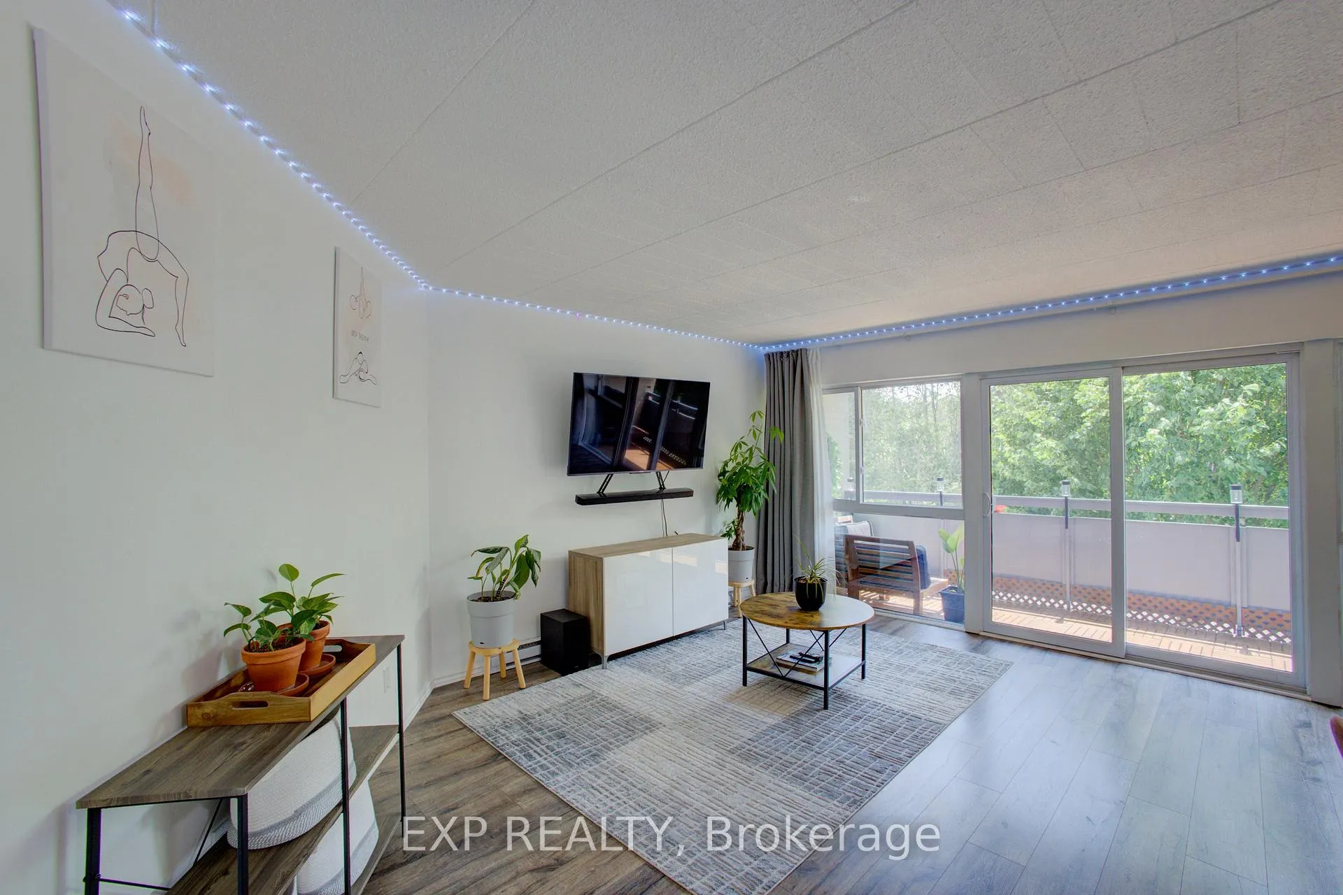 Photo 4 of Unit 202, 91 Conroy Crescent, Guelph, Dovercliffe Park/Old University — HOMEH