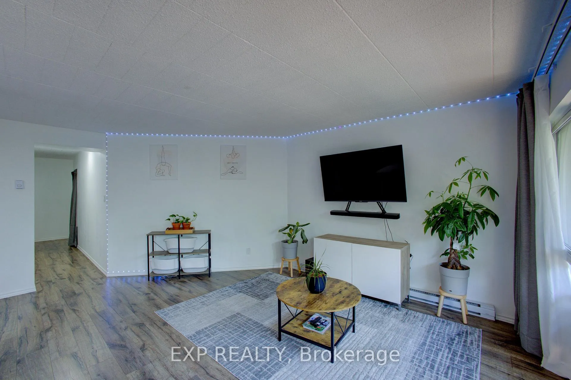 Photo 7 of Unit 202, 91 Conroy Crescent, Guelph, Dovercliffe Park/Old University — HOMEH