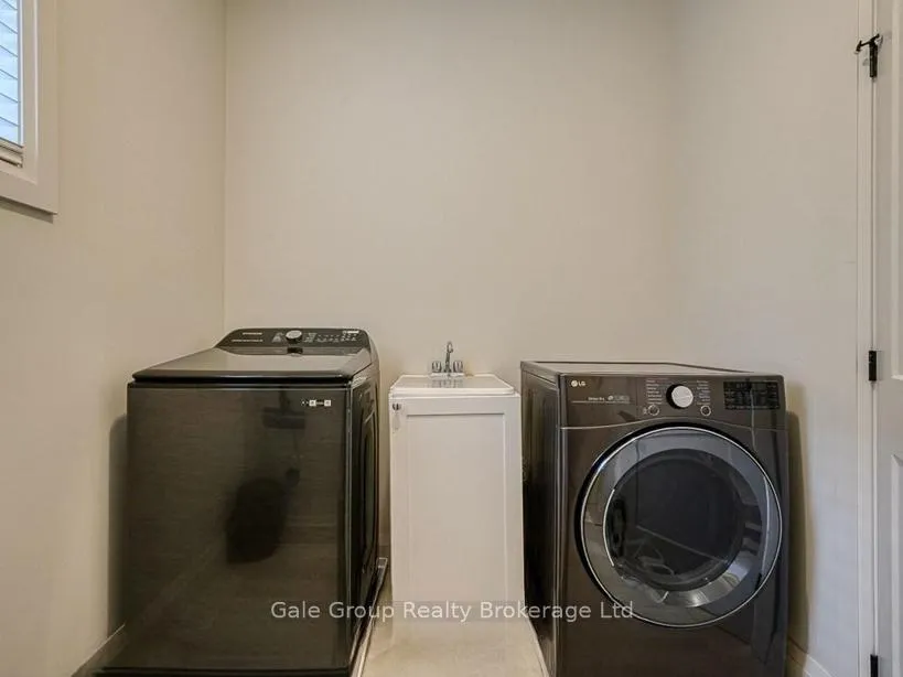 Photo 19 of 95 Thames Springs Crescent, Zorra, Thamesford — HOMEH