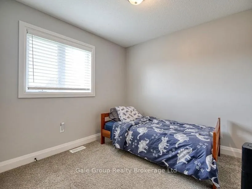 Photo 28 of 95 Thames Springs Crescent, Zorra, Thamesford — HOMEH
