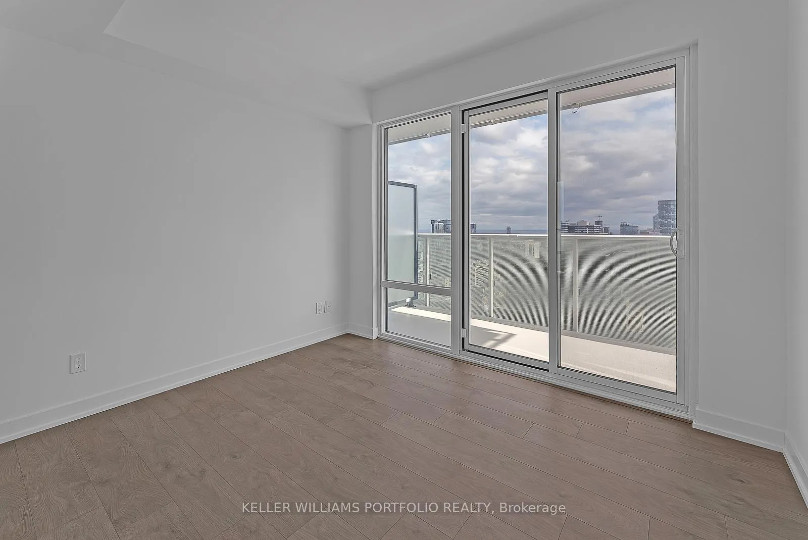Photo 12 of Unit 3912, 501 Yonge Street, Toronto, Church-Yonge Corridor — HOMEH