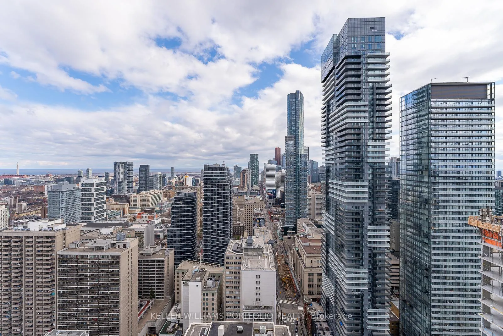 Photo 23 of Unit 3912, 501 Yonge Street, Toronto, Church-Yonge Corridor — HOMEH