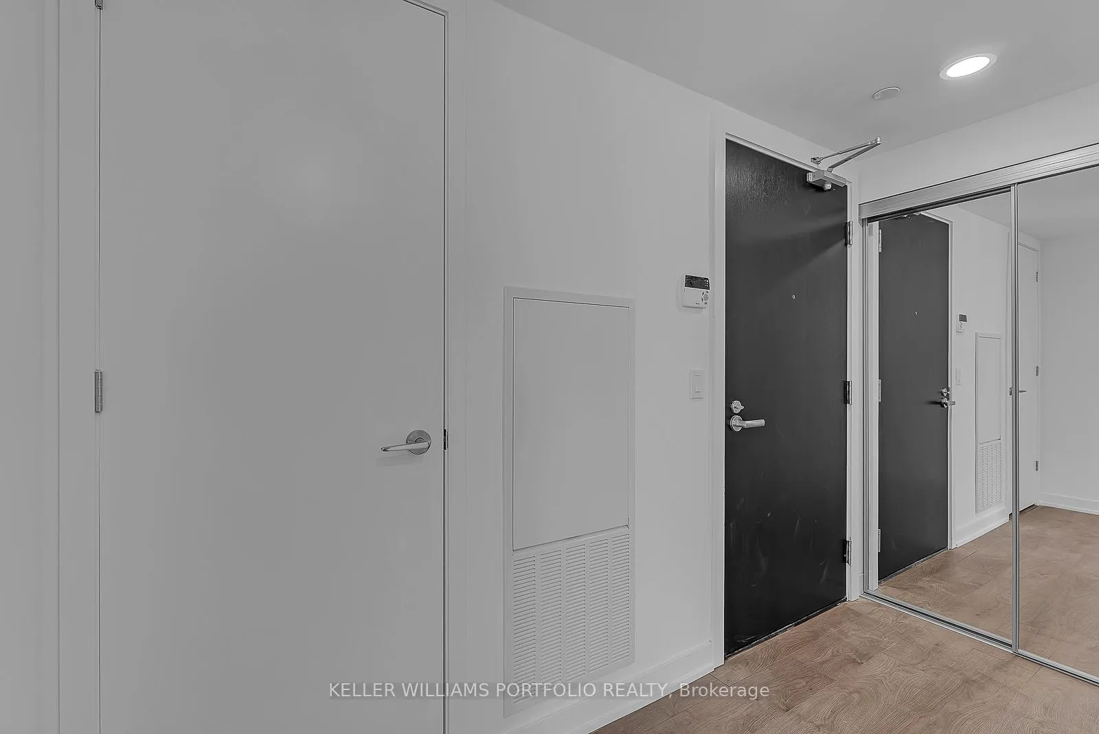 Photo 24 of Unit 3912, 501 Yonge Street, Toronto, Church-Yonge Corridor — HOMEH
