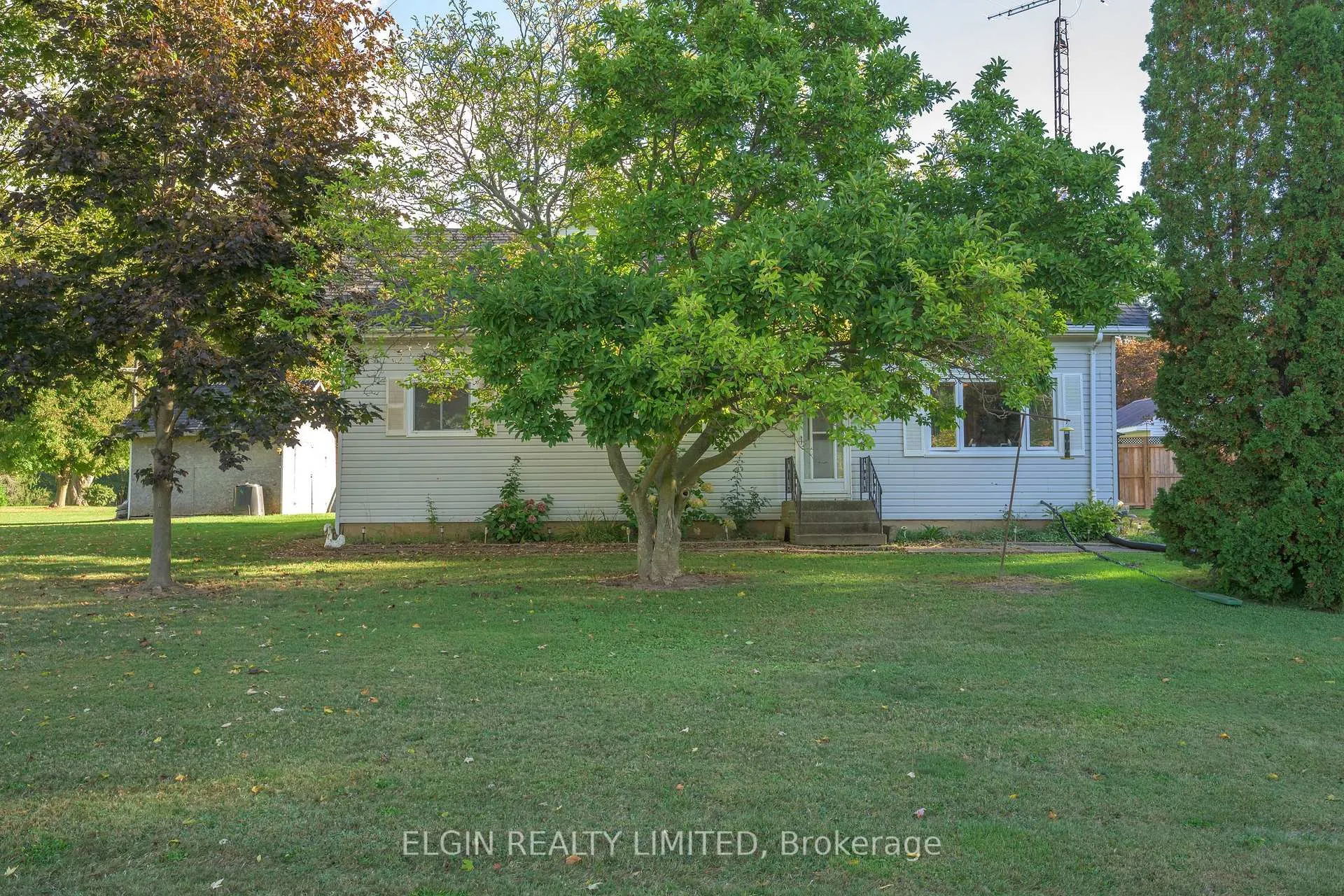 Photo 14 of 9704 Union Road, Southwold, Shedden — HOMEH