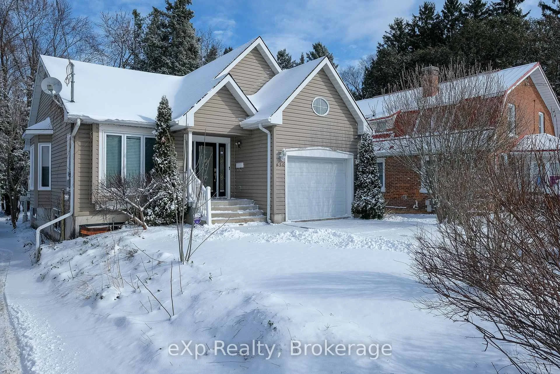 Photo 2 of 650 6th Street E, Owen Sound — HOMEH