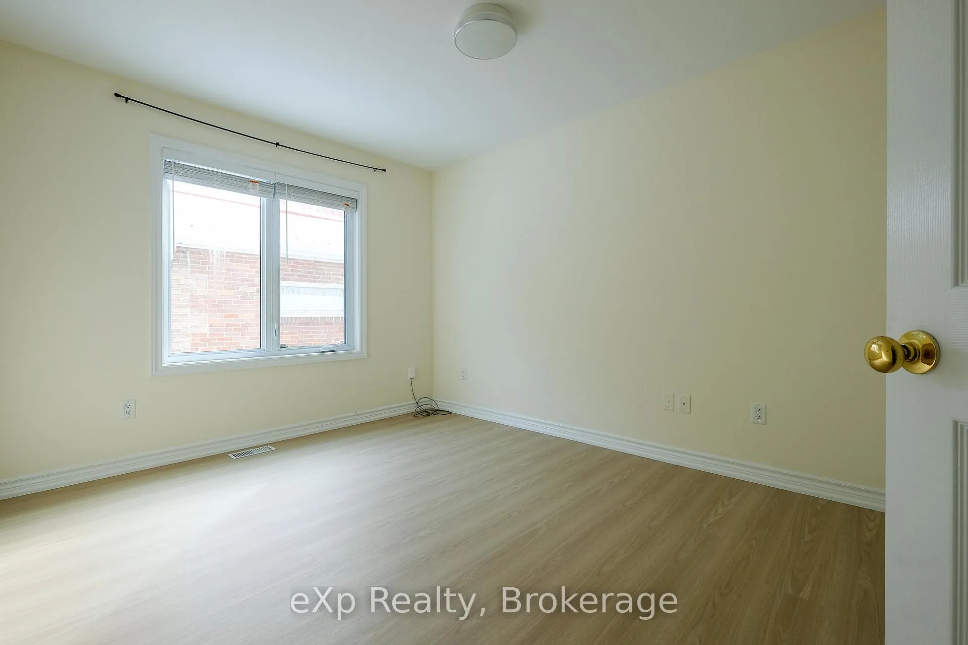 Photo 18 of 650 6th Street E, Owen Sound — HOMEH