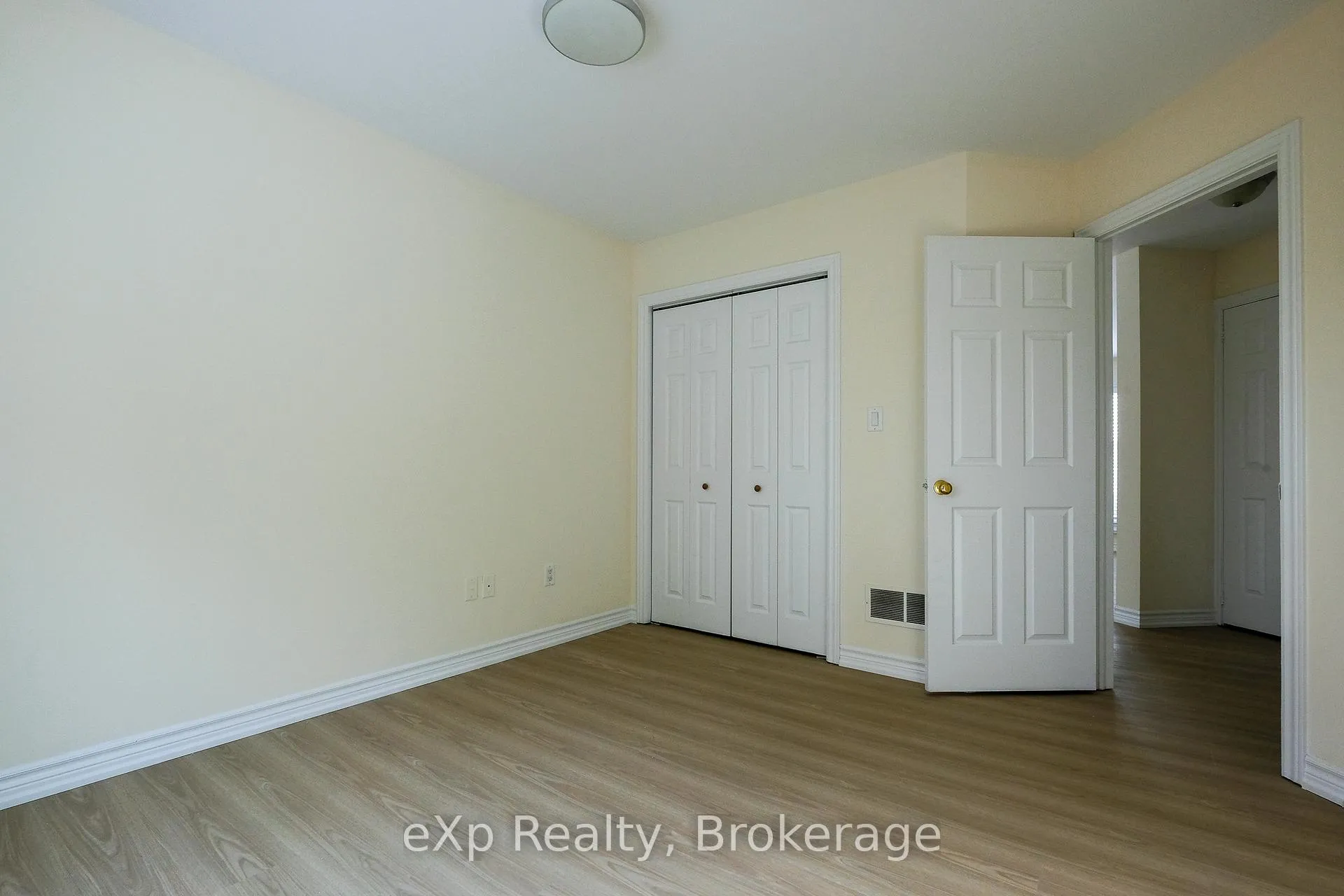 Photo 19 of 650 6th Street E, Owen Sound — HOMEH