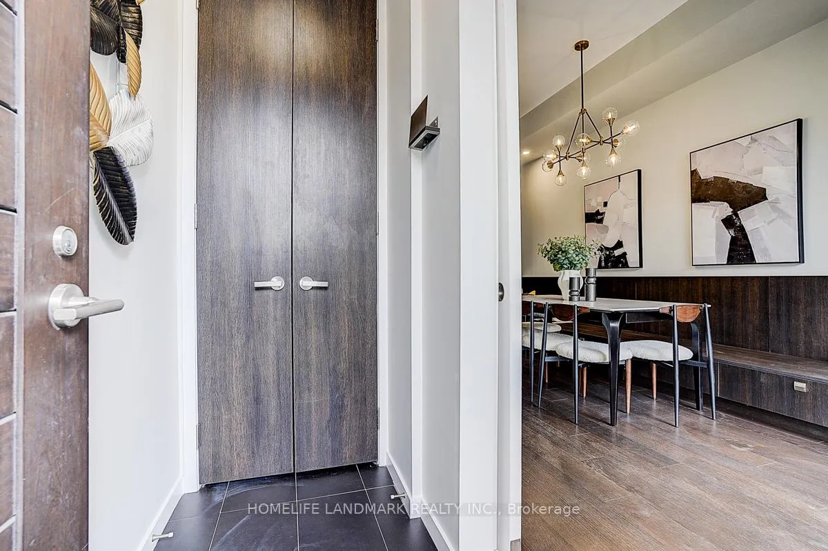 Photo 2 of 295 Roxton Road, Toronto, Palmerston-Little Italy — HOMEH