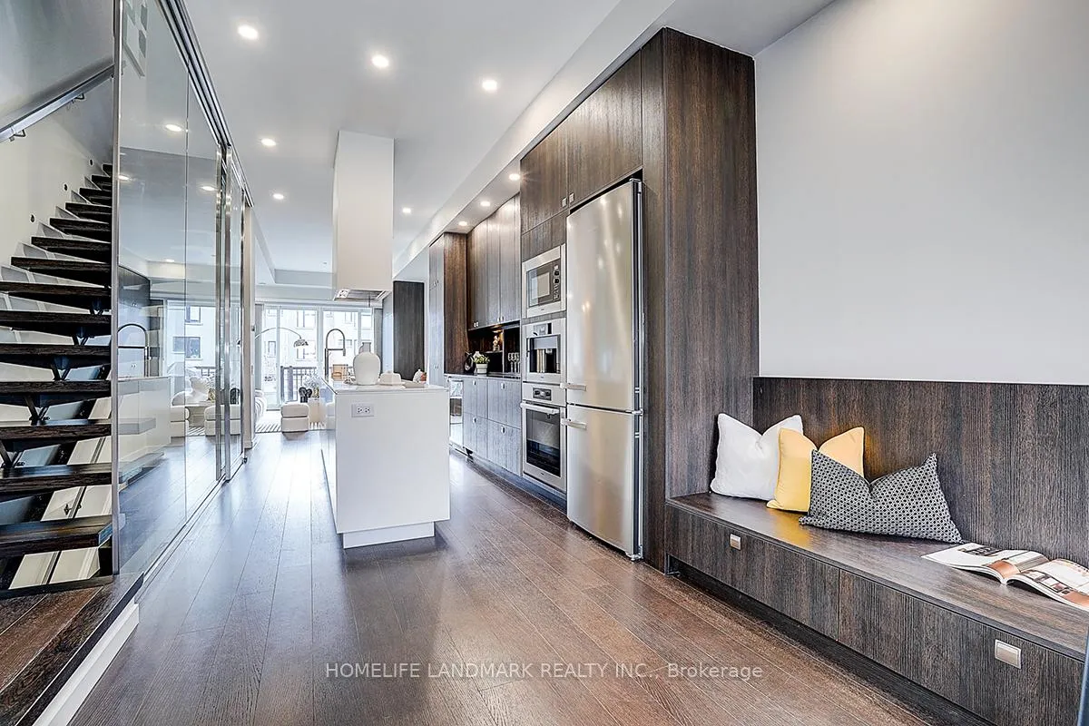 Photo 4 of 295 Roxton Road, Toronto, Palmerston-Little Italy — HOMEH