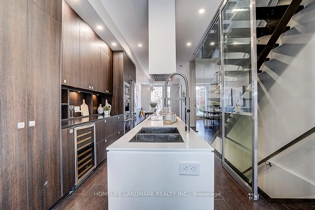 Photo 11 of 295 Roxton Road, Toronto, Palmerston-Little Italy — HOMEH