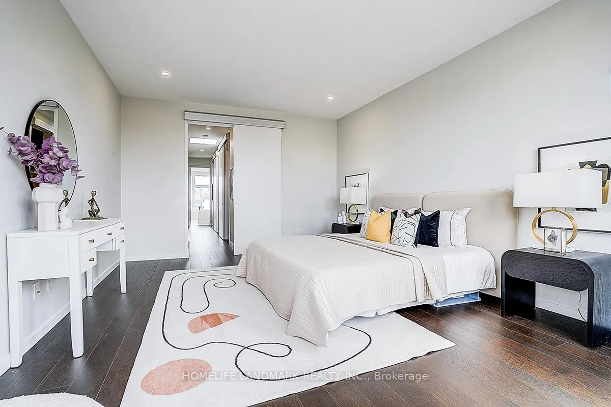Photo 38 of 295 Roxton Road, Toronto, Palmerston-Little Italy — HOMEH