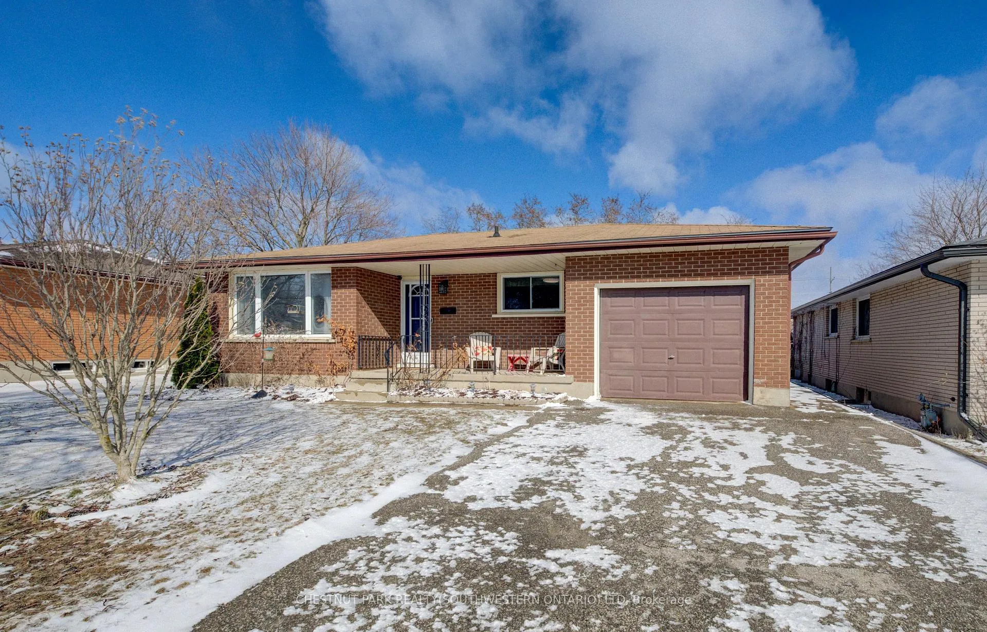 Photo 2 of 50 Farrier Drive, Kitchener, Pioneer Park — HOMEH