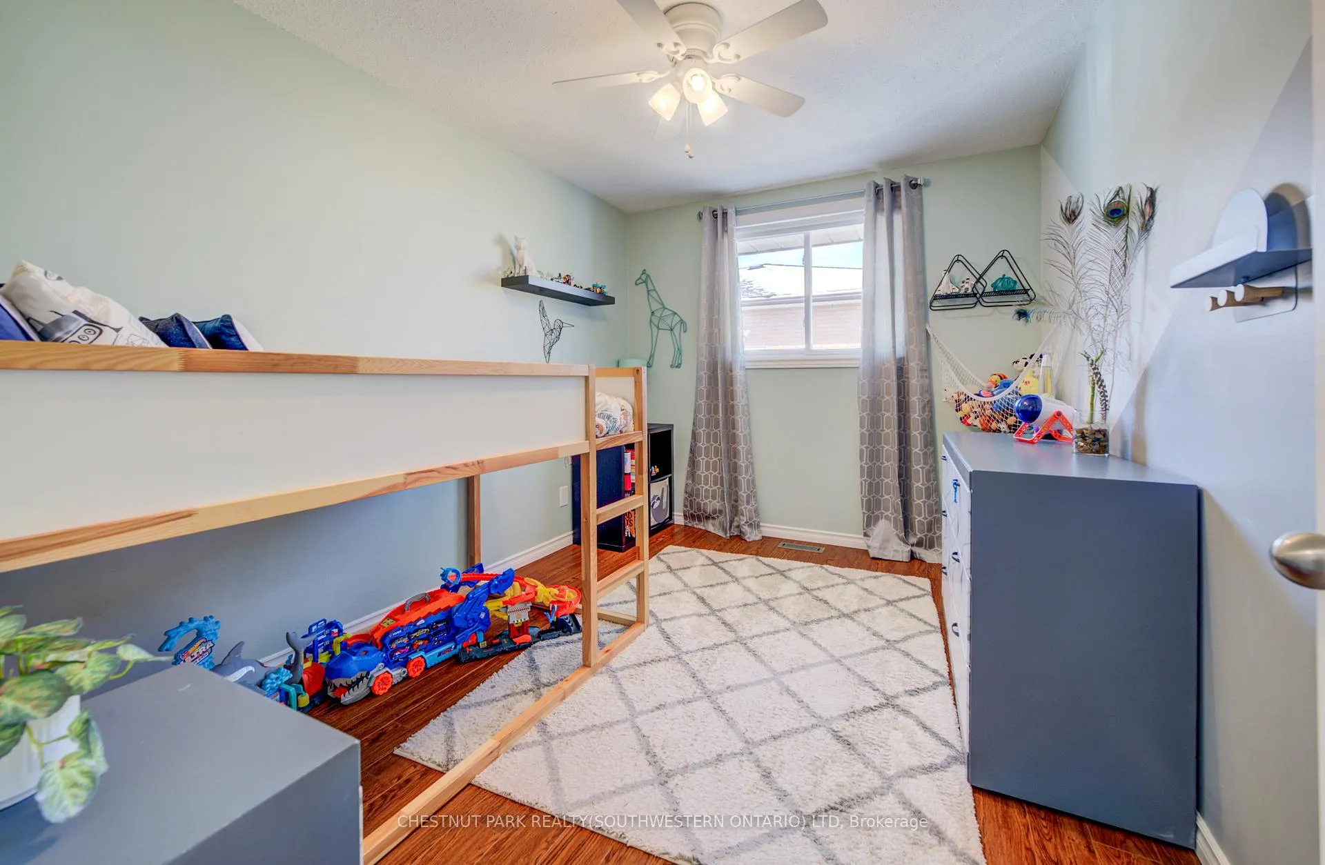 Photo 20 of 50 Farrier Drive, Kitchener, Pioneer Park — HOMEH