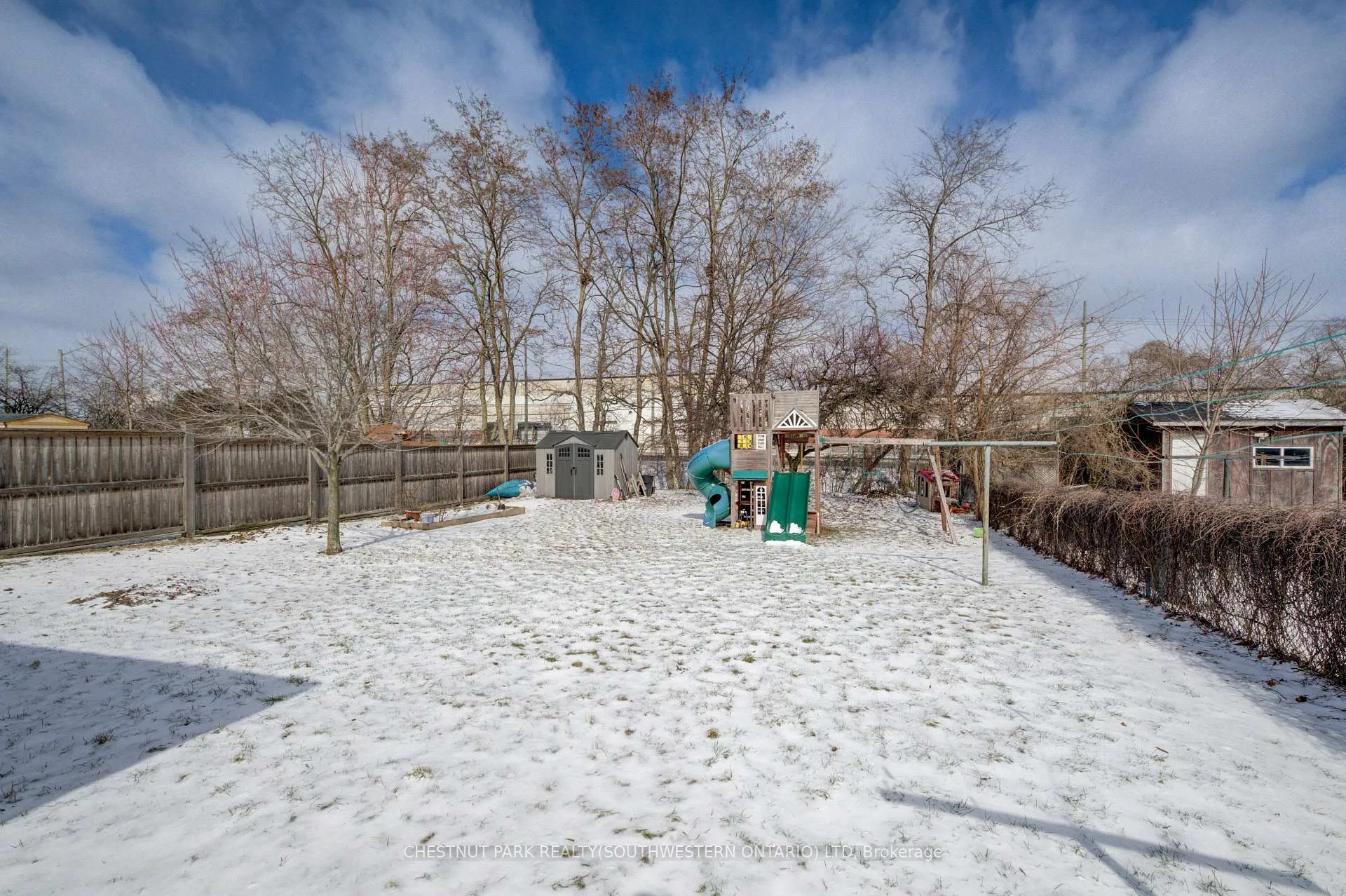 Photo 30 of 50 Farrier Drive, Kitchener, Pioneer Park — HOMEH