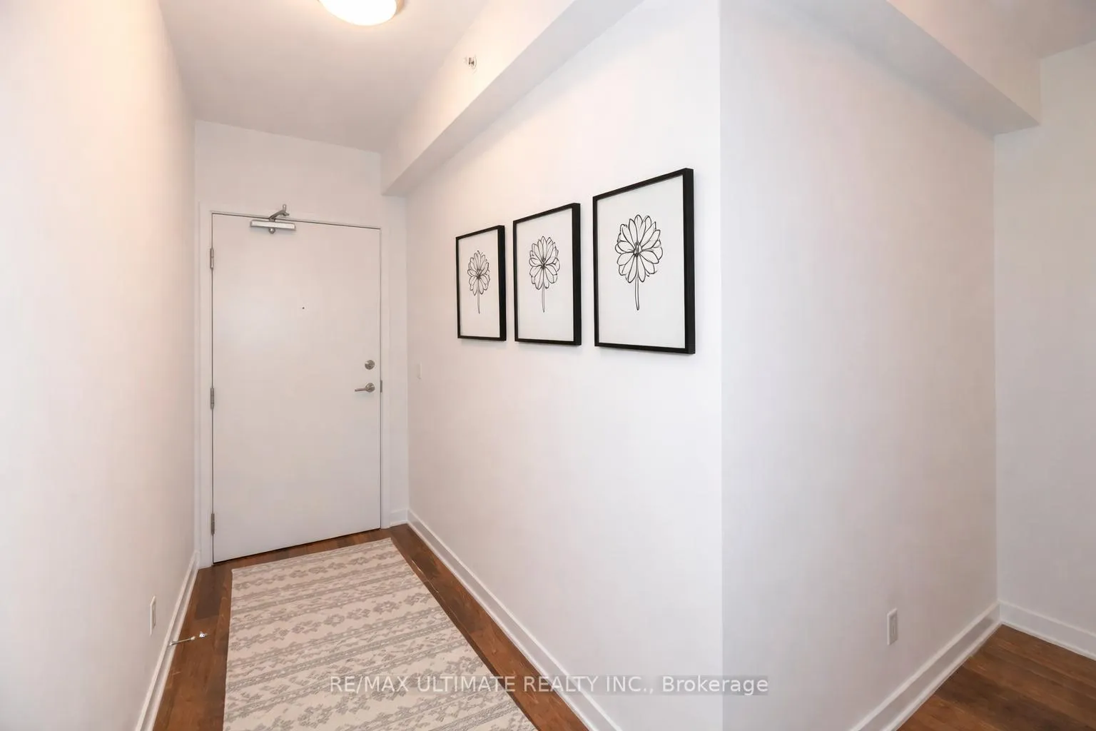Photo 2 of Unit 501, 32 Camden Street, Toronto, Waterfront Communities — HOMEH