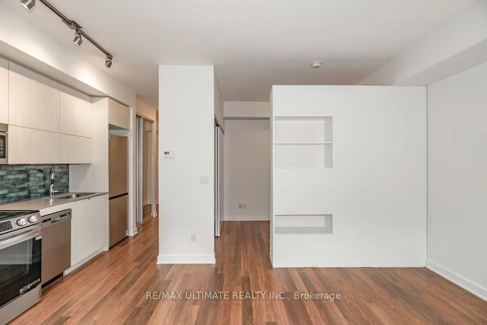 Photo 8 of Unit 501, 32 Camden Street, Toronto, Waterfront Communities — HOMEH