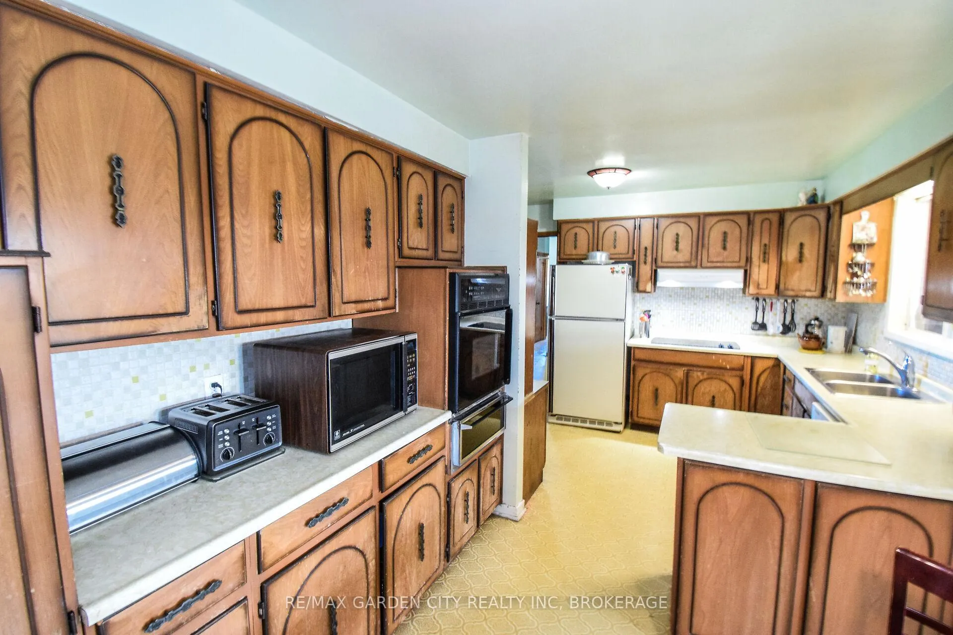 Photo 17 of 9735 Carl Road, Niagara Falls, Schisler — HOMEH