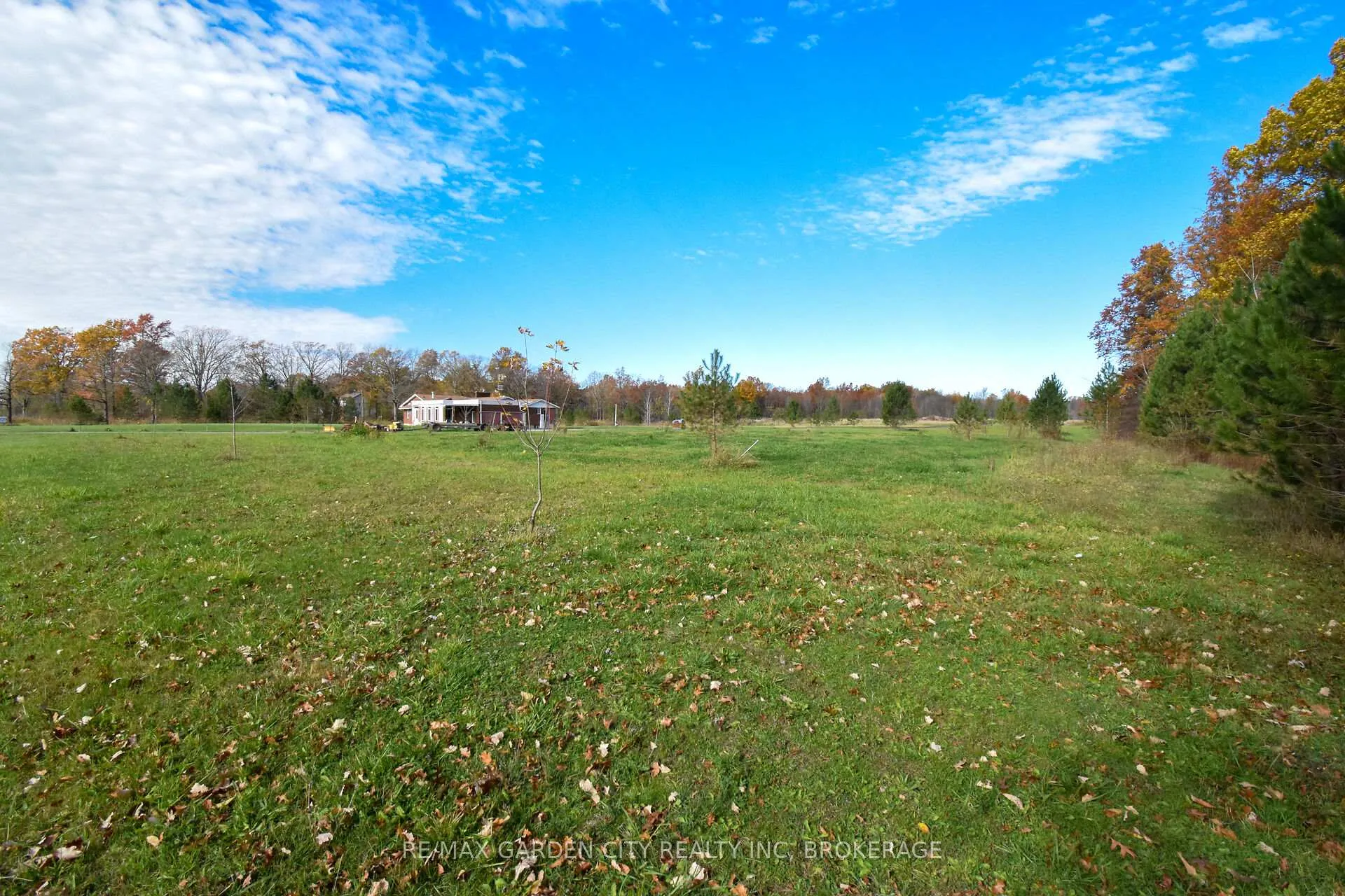 Photo 32 of 9735 Carl Road, Niagara Falls, Schisler — HOMEH