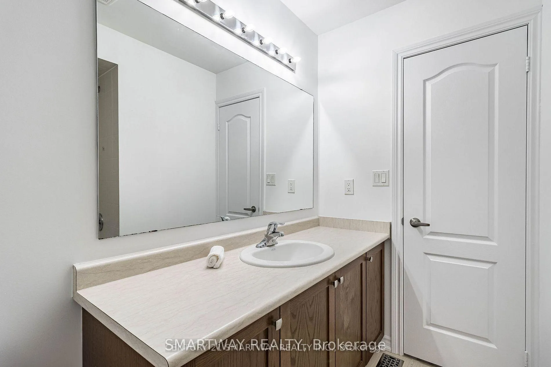 Photo 35 of 168 Agava Street, Brampton, Northwest Brampton — HOMEH