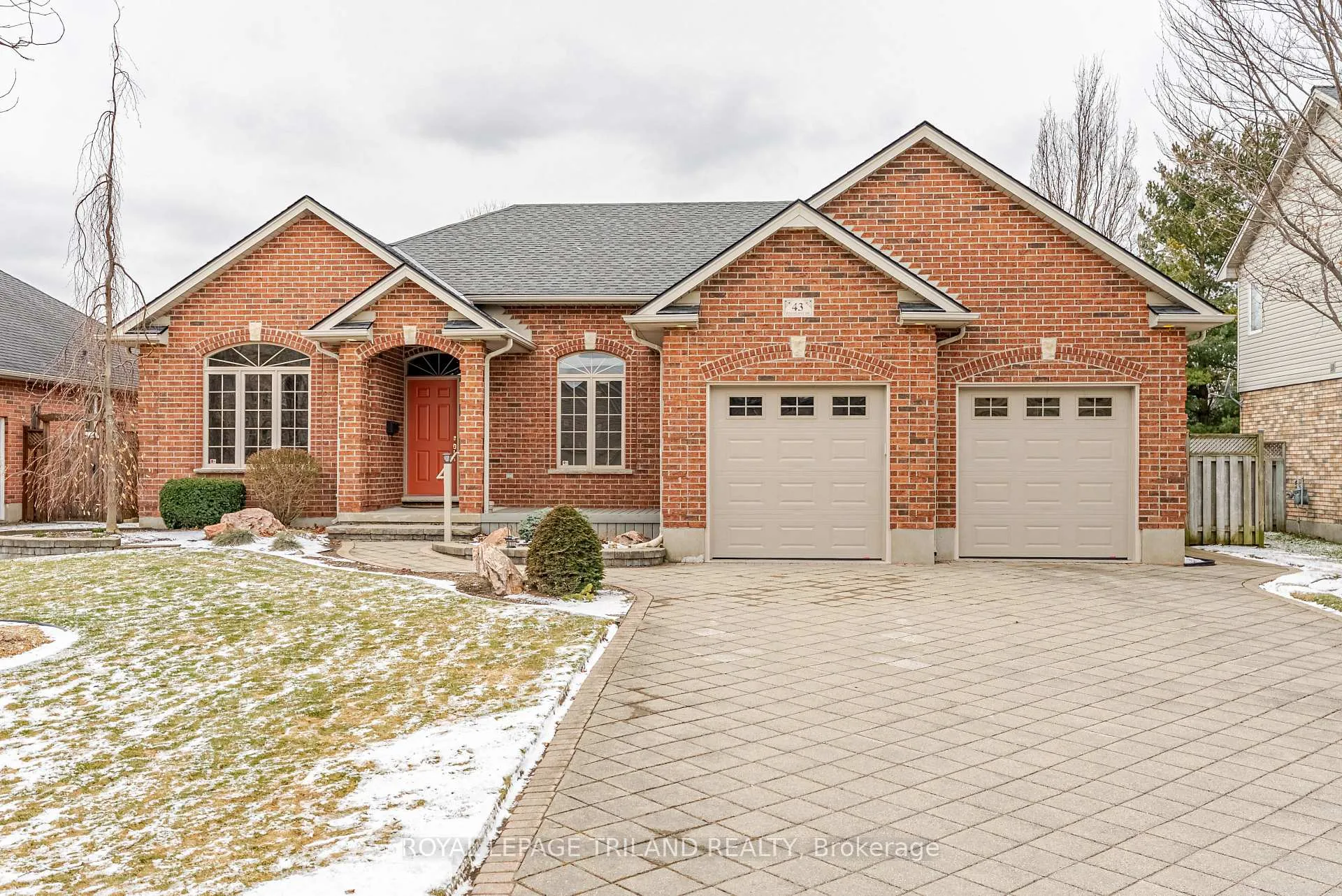 Photo 1 of 43 Pinehurst Drive, Thames Centre, Dorchester — HOMEH