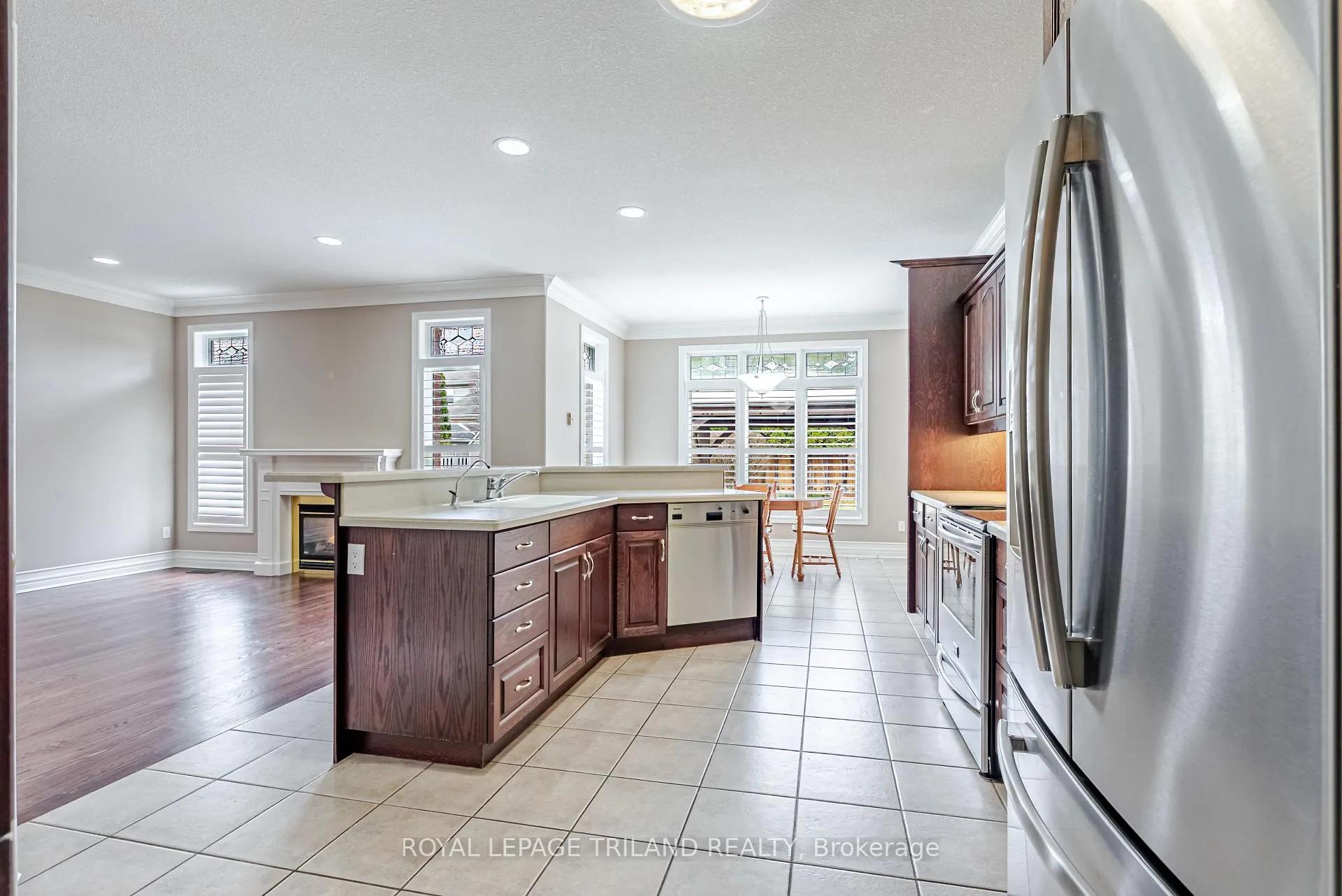 Photo 22 of 43 Pinehurst Drive, Thames Centre, Dorchester — HOMEH