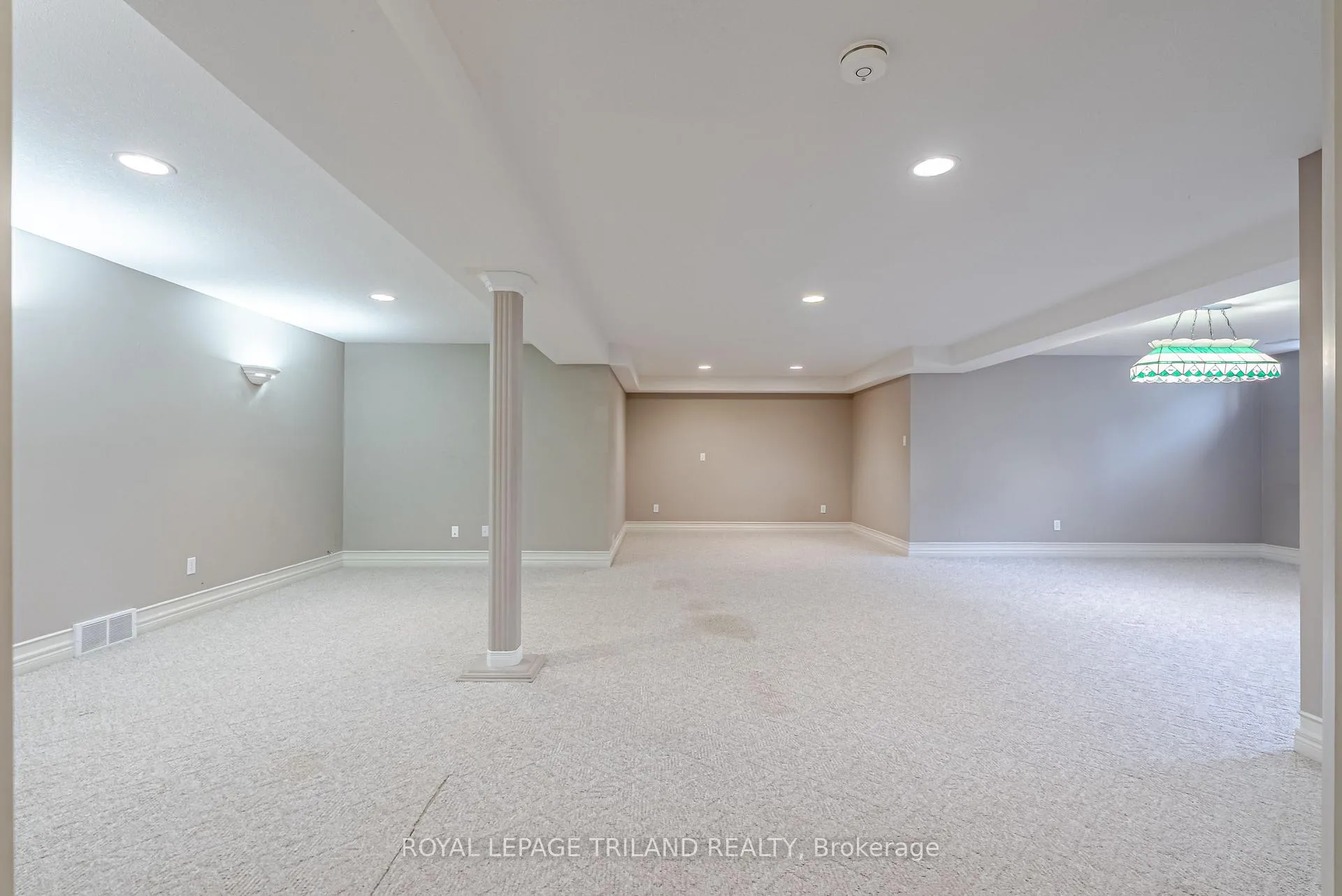 Photo 36 of 43 Pinehurst Drive, Thames Centre, Dorchester — HOMEH