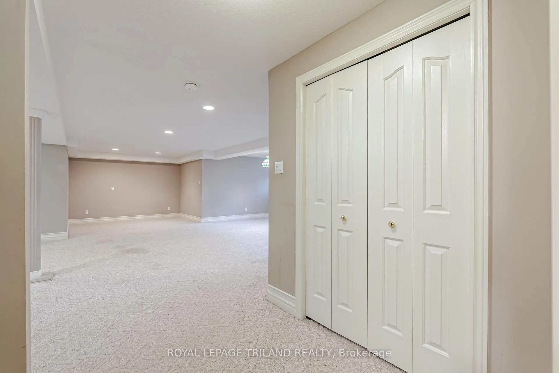 Photo 43 of 43 Pinehurst Drive, Thames Centre, Dorchester — HOMEH