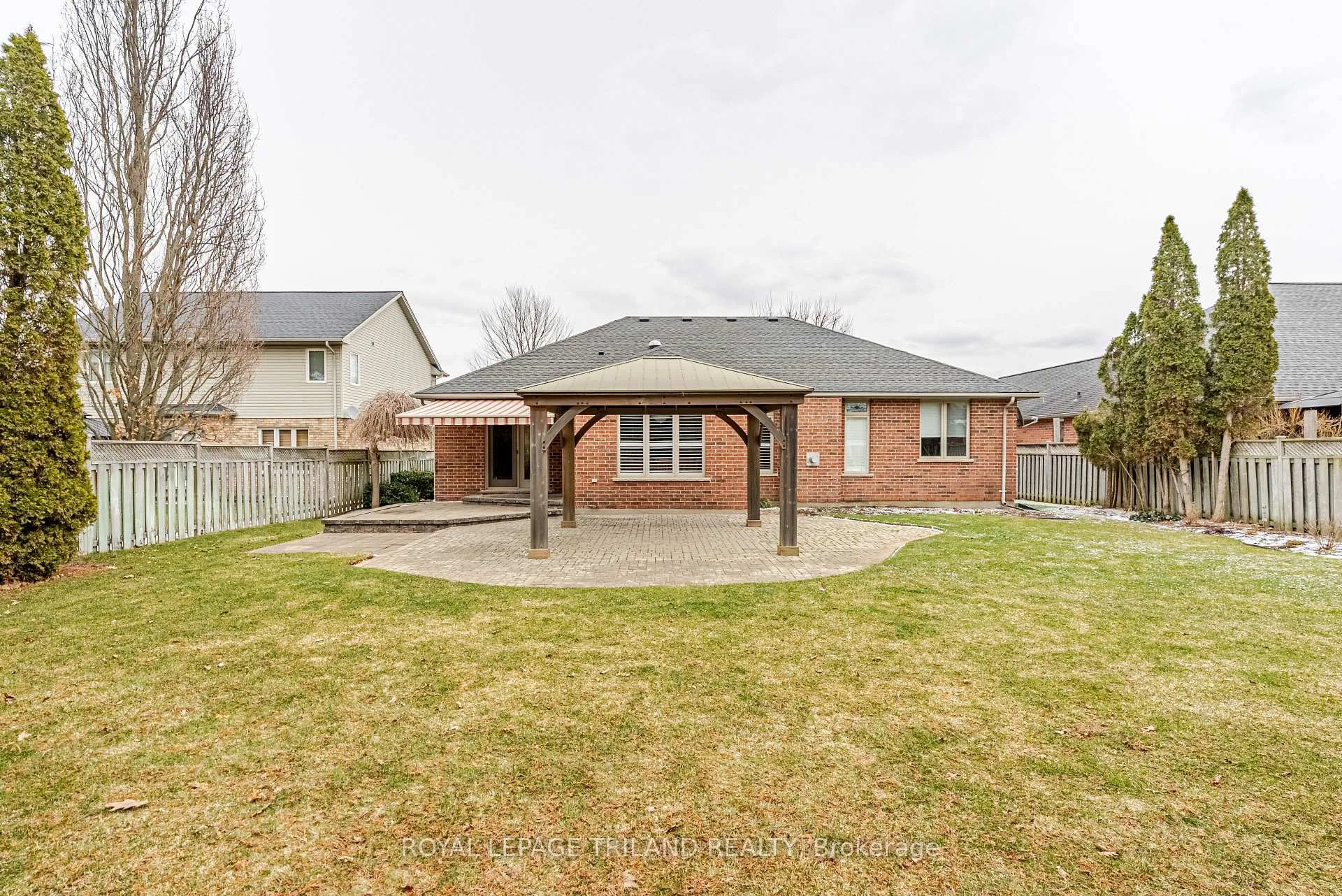 Photo 48 of 43 Pinehurst Drive, Thames Centre, Dorchester — HOMEH