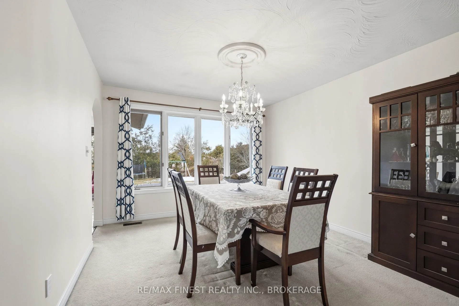 Photo 9 of 1779 Floyd Avenue, Kingston, City North of 401 — HOMEH