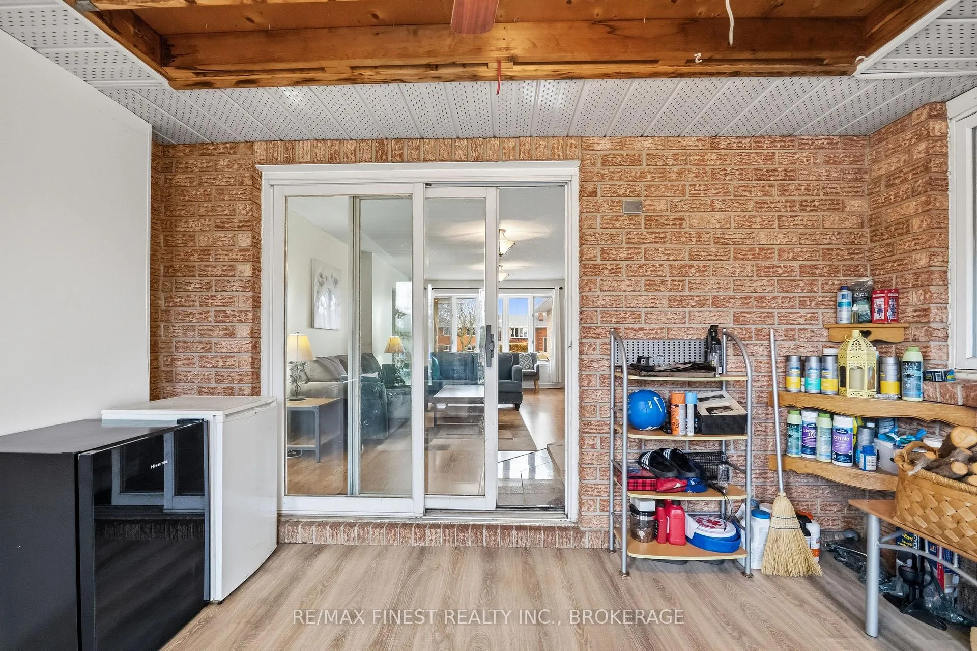 Photo 15 of 1779 Floyd Avenue, Kingston, City North of 401 — HOMEH