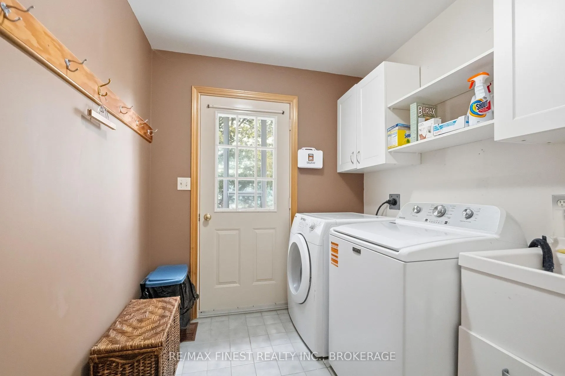 Photo 26 of 1779 Floyd Avenue, Kingston, City North of 401 — HOMEH