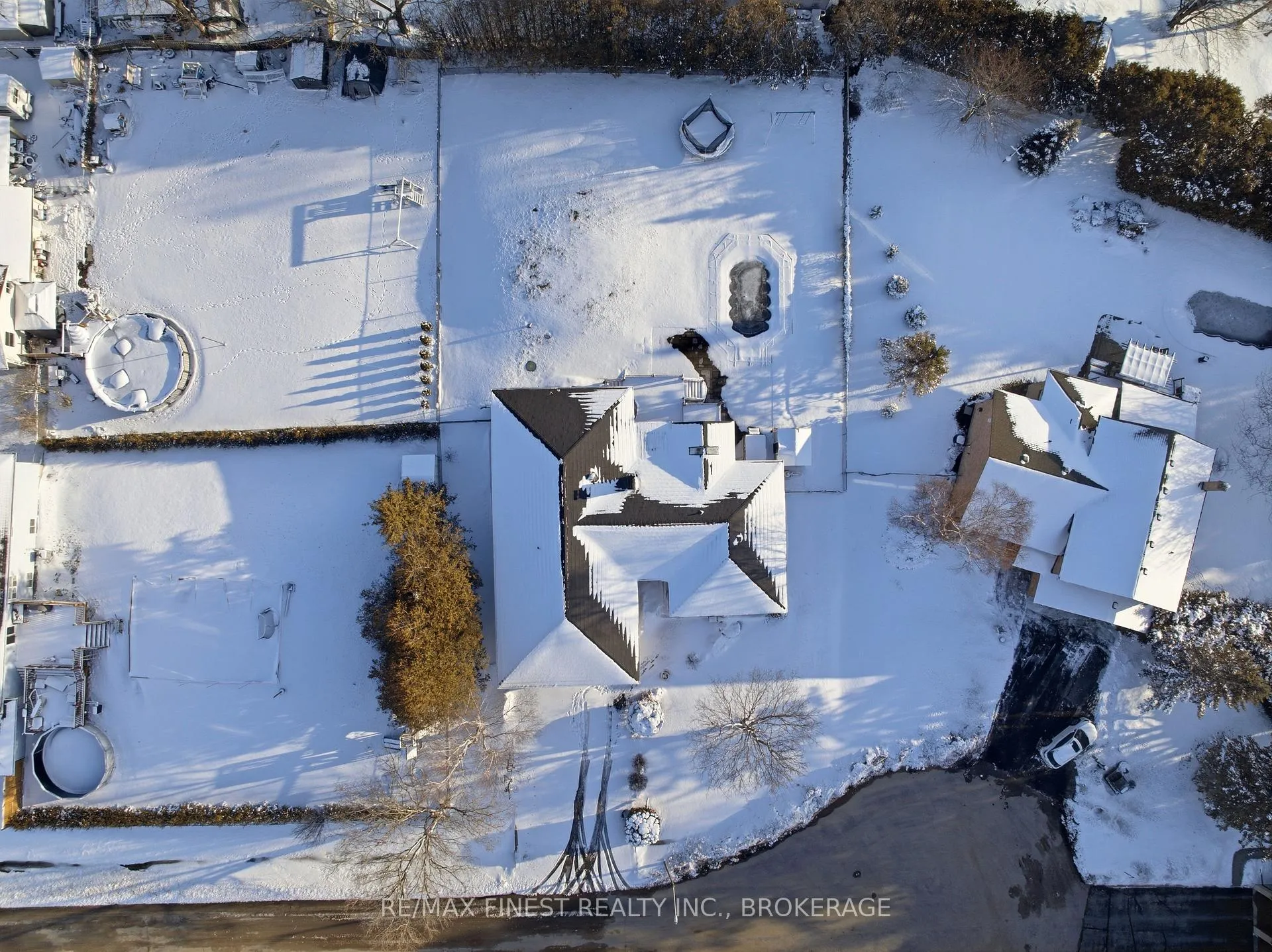 Photo 47 of 1779 Floyd Avenue, Kingston, City North of 401 — HOMEH