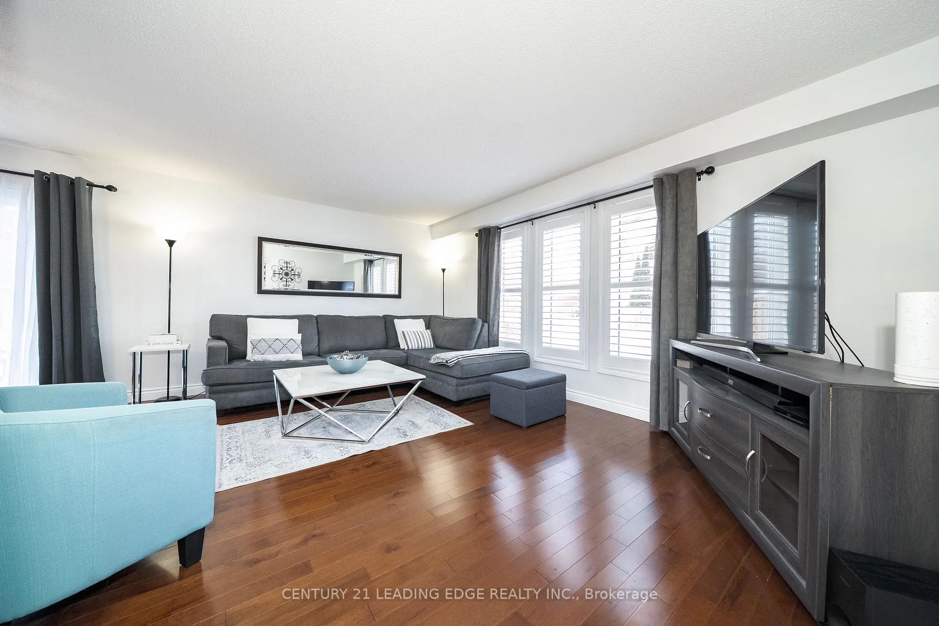 Photo 6 of 2 Bryant Road, Markham, Markham Village — HOMEH