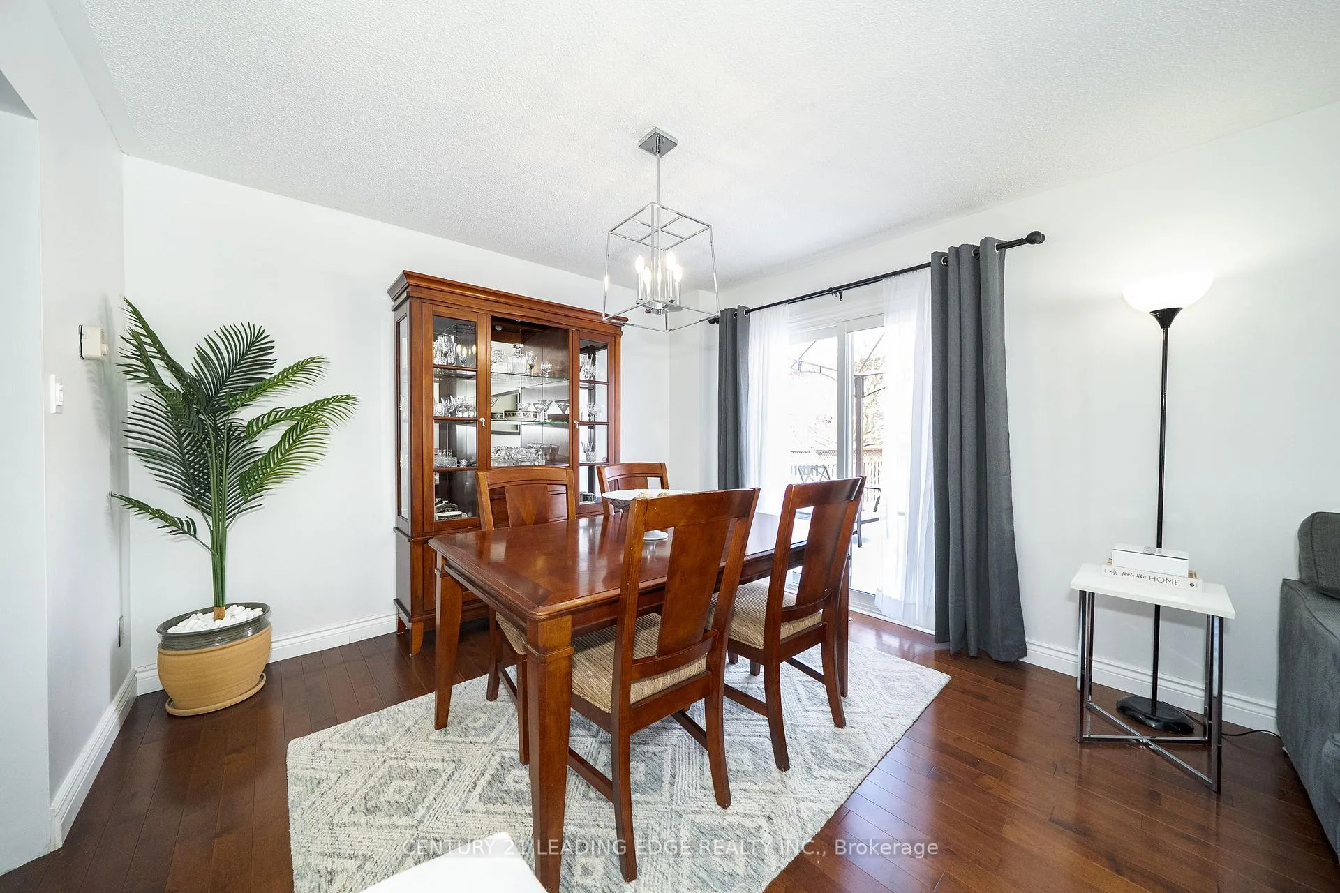 Photo 9 of 2 Bryant Road, Markham, Markham Village — HOMEH
