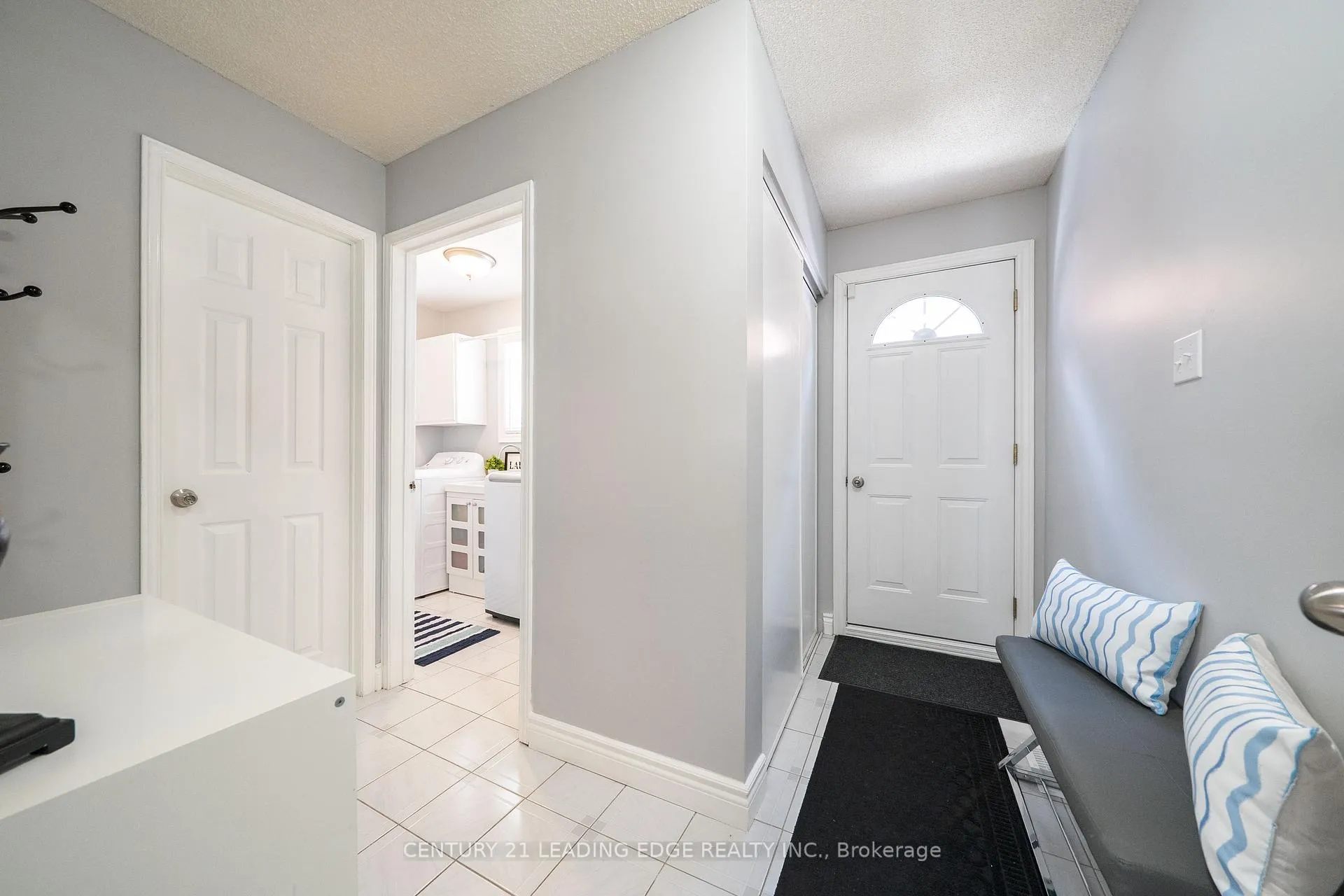 Photo 15 of 2 Bryant Road, Markham, Markham Village — HOMEH