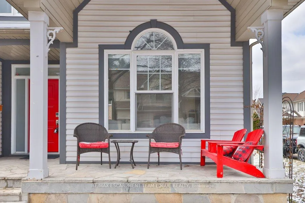 Photo 4 of 2189 Woodglen Crescent, Burlington, Orchard — HOMEH
