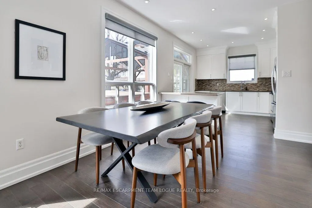 Photo 18 of 2189 Woodglen Crescent, Burlington, Orchard — HOMEH