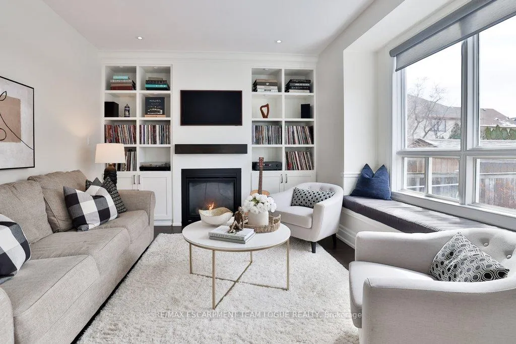 Photo 20 of 2189 Woodglen Crescent, Burlington, Orchard — HOMEH